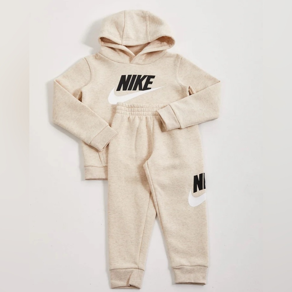 Nike Fleece Sweatshirt Hoodie Jogger Sweatpants Set Cream Oat Neutral